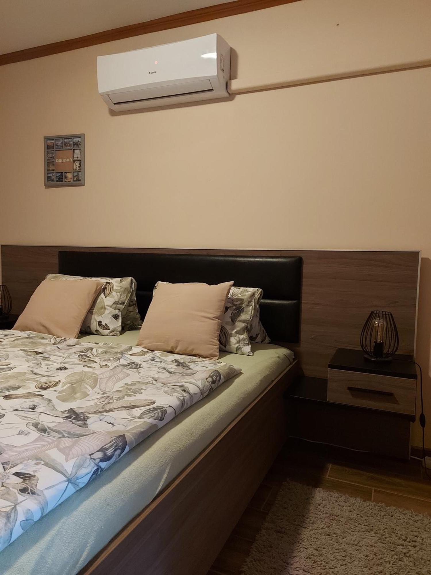 Kiscsillag Apartman Harkany Exterior photo
