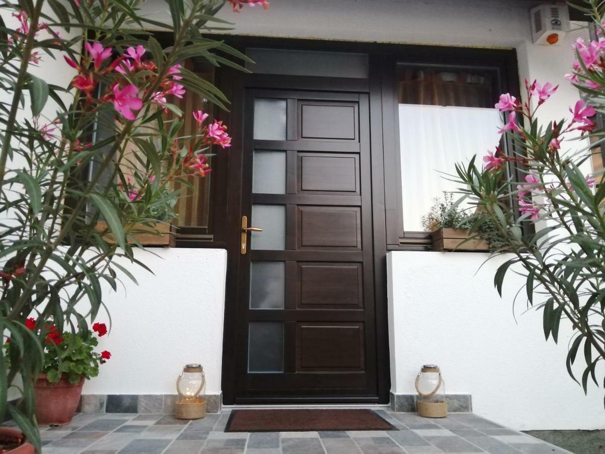 Kiscsillag Apartman Harkany Exterior photo