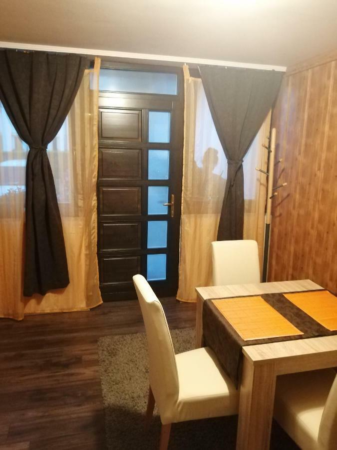 Kiscsillag Apartman Harkany Exterior photo